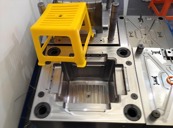 Mold Maker