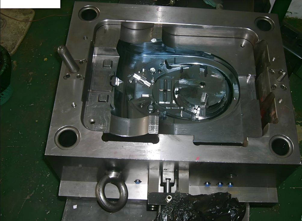 Mold Maker