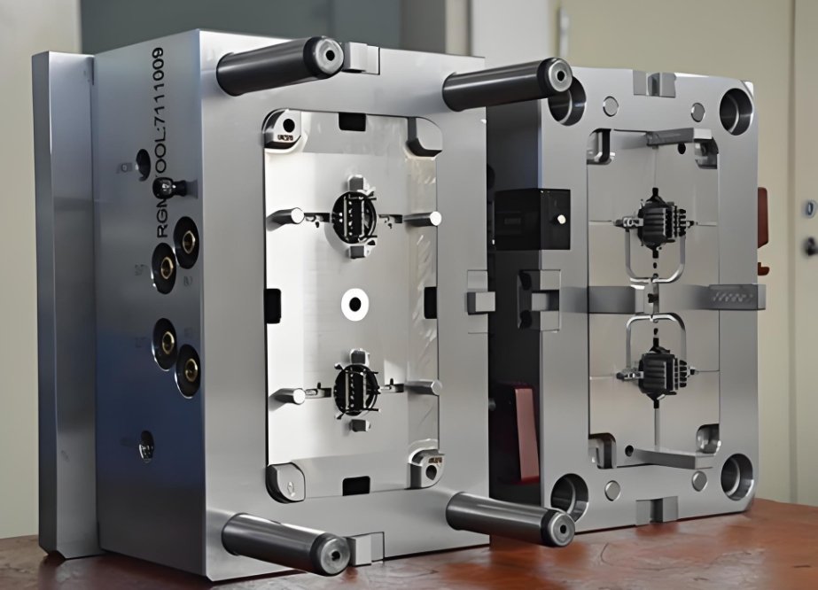 Mold Maker Mold Maker