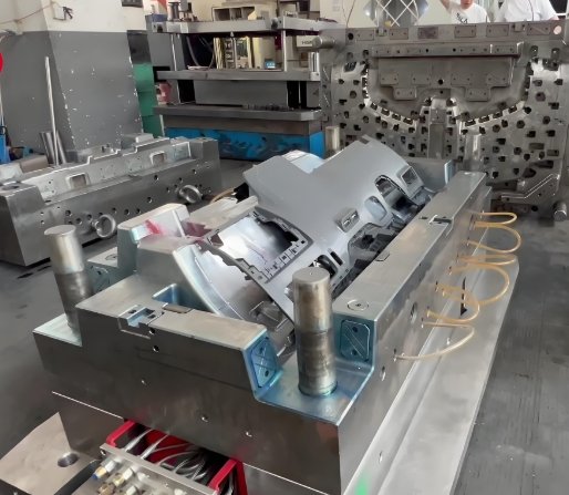 Automotive Injection Molds Automotive Injection Molds