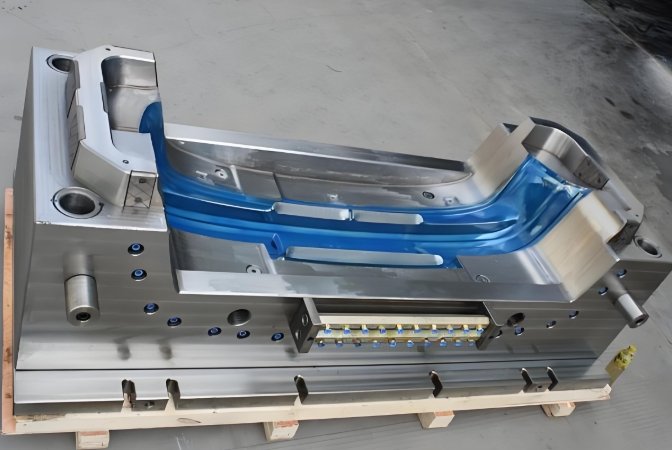 Automotive Injection Molds Automotive Injection Molds