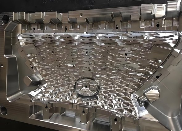 Automotive Injection Molds Automotive Injection Molds