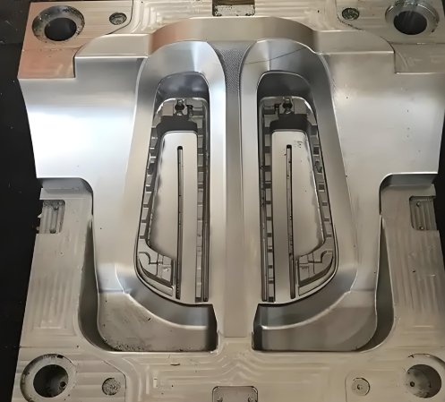 Automotive Injection Molds Automotive Injection Molds