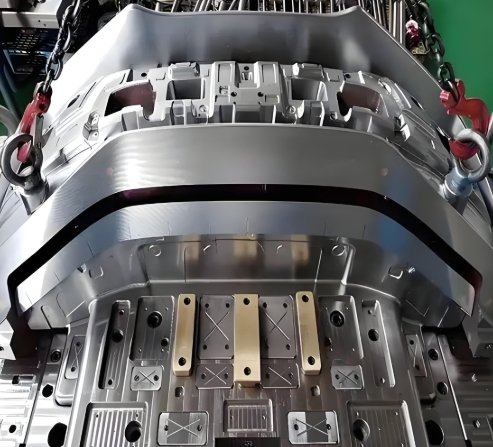 Automotive Injection Molds Automotive Injection Molds