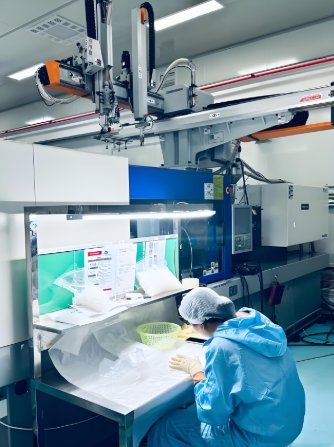 Medical injection molding Medical injection molding