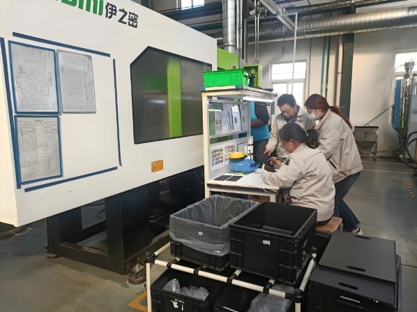Electronic Injection Molding Electronic Injection Molding